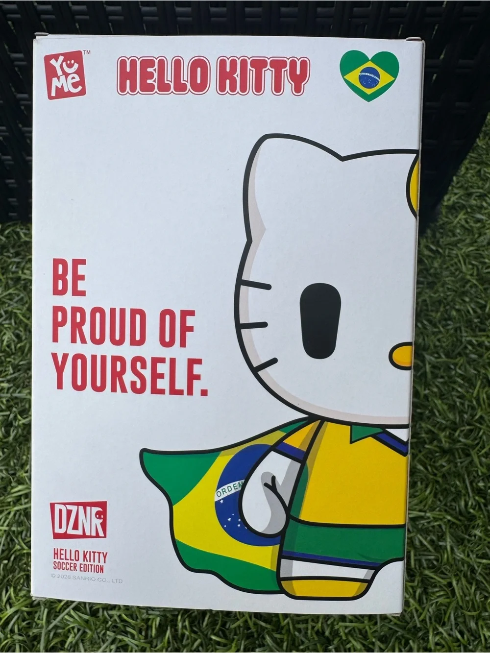 YuMe DZNR Hello Kitty Plush Brazil #59 Soccer Edition Sanrio NIB READ DESC